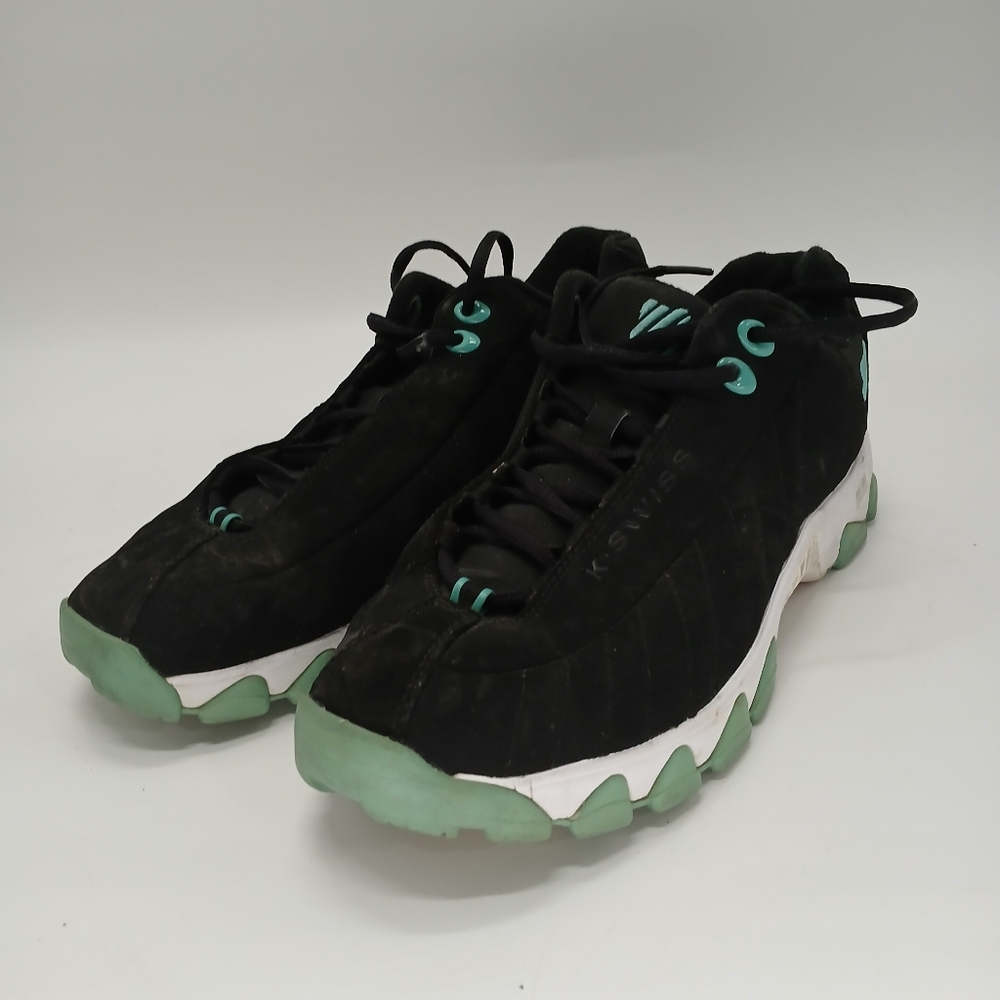 Black K-Swiss shoes, size 9.5